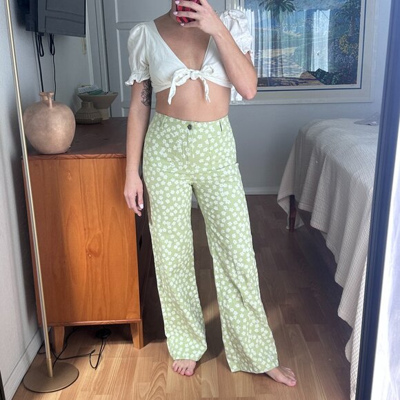 Roxy Pants - NWT Roxy Retro High Waisted Flare Pants Flowers Spring Girly - 26